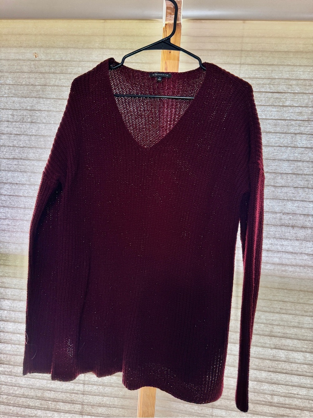 Staccato Women's V-Neck Knit Sweater - Burgundy Wine